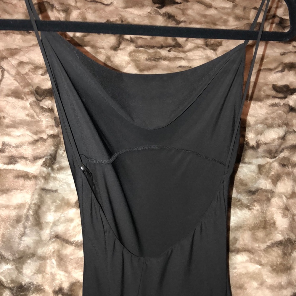 backless mini dress - Picture 2 of 2
